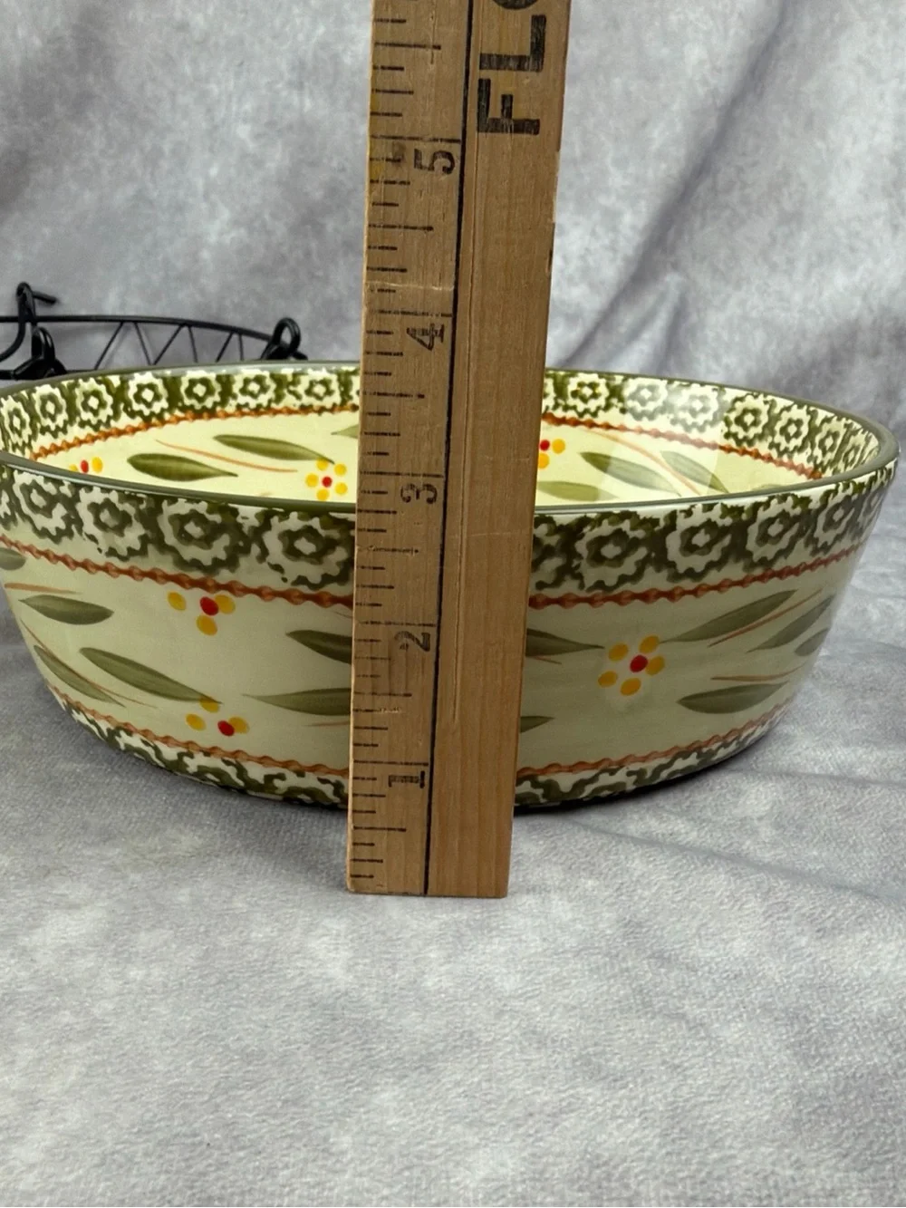 Temp-Tations By Tara Covered Hen Casserole Dish Old World Green 1.5 Qt W/Basket